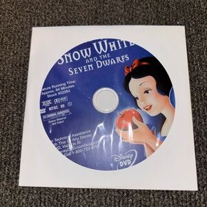 Disney Snow White and the seven dwarfs DVD
